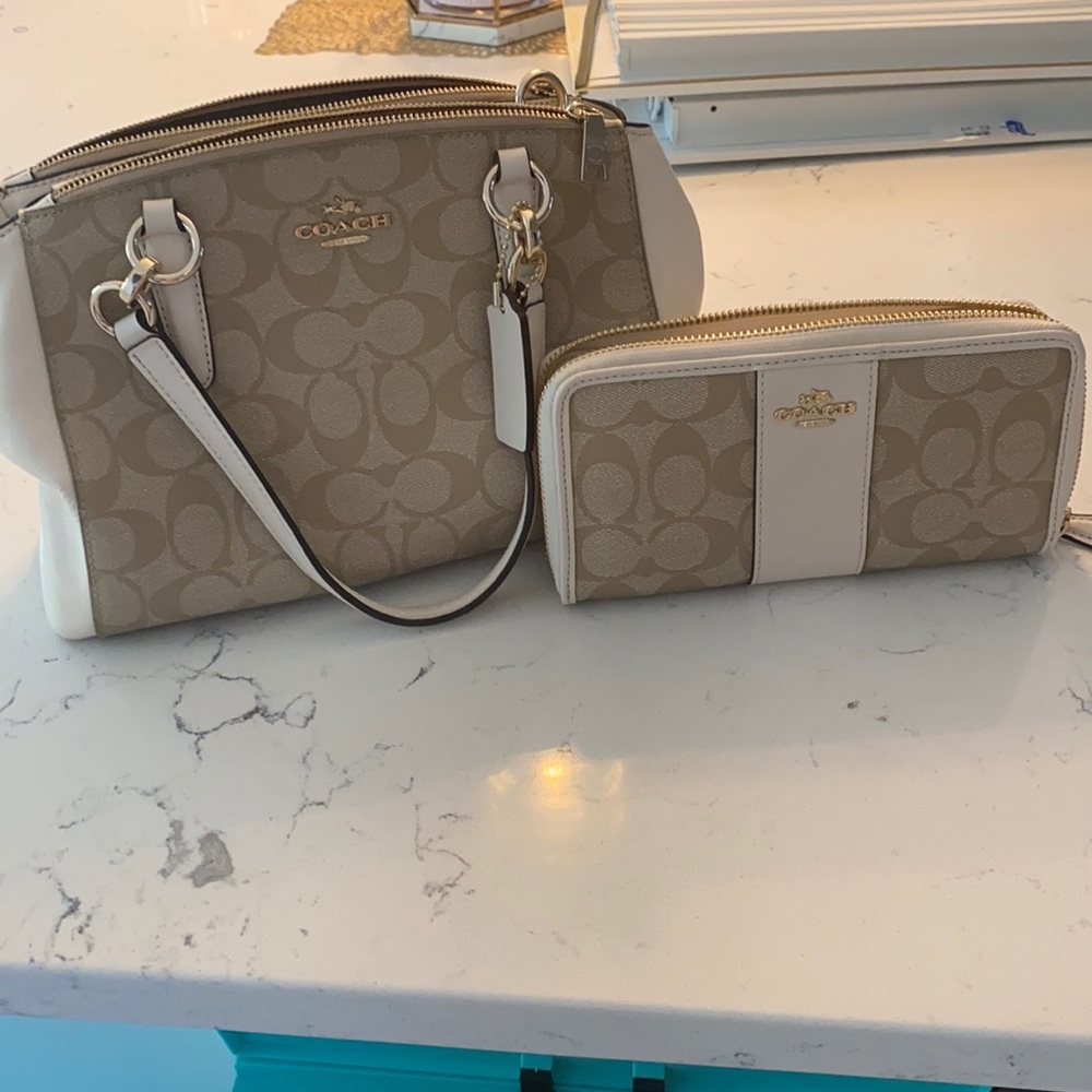 Coach wallet and purse